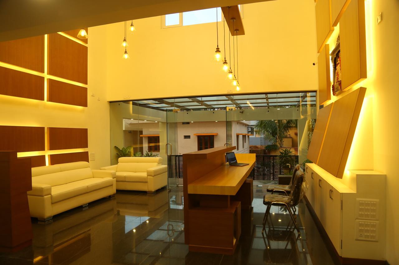Hotel Samarth Residency à Hospet Extérieur photo