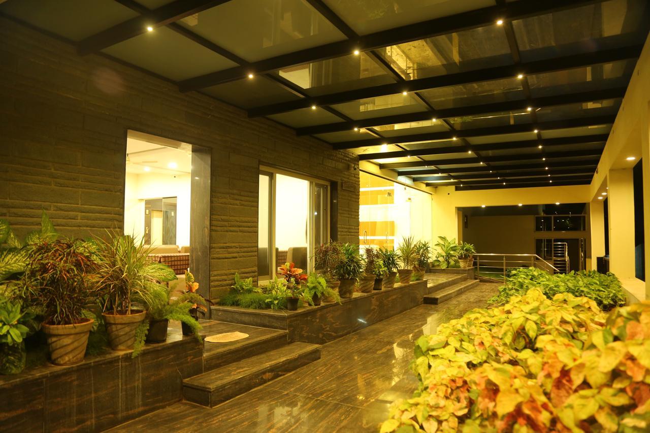 Hotel Samarth Residency à Hospet Extérieur photo